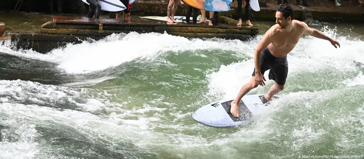 The End of an Era? Why Munich Surfers Are Giving Up on Restarting the Eisbach Wave